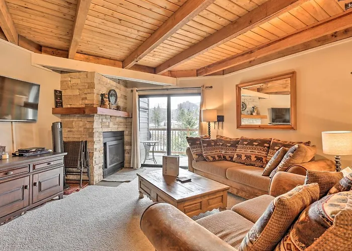 Ski & Hike: Mtn-View Condo In Silverthorne!