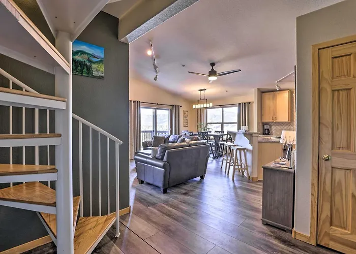Newly Remodeled Mtn-View Condo In Silverthorne