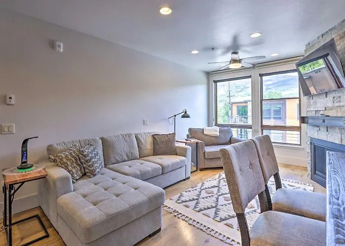 3 Mi To Dillon Reservoir: Condo W/ Balcony!
